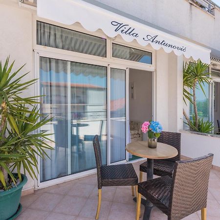 Apartmani Antunovic Podgora Exteriör bild
