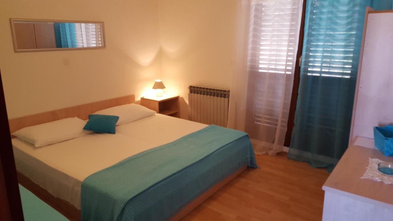 Apartmani Antunovic Podgora Exteriör bild