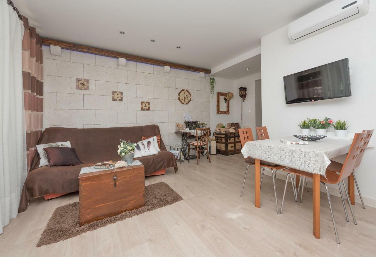 Apartmani Antunovic Podgora Exteriör bild