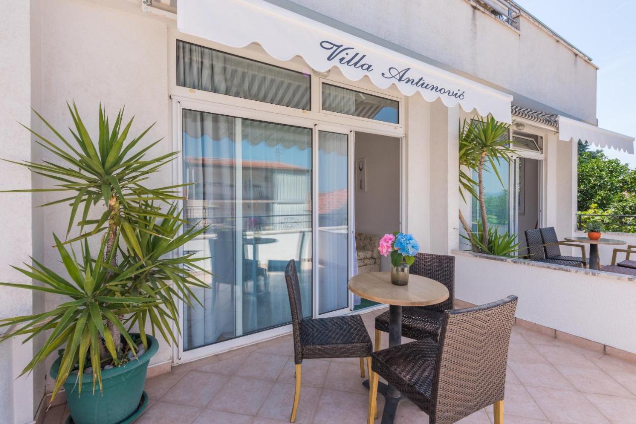 Apartmani Antunovic Podgora Exteriör bild