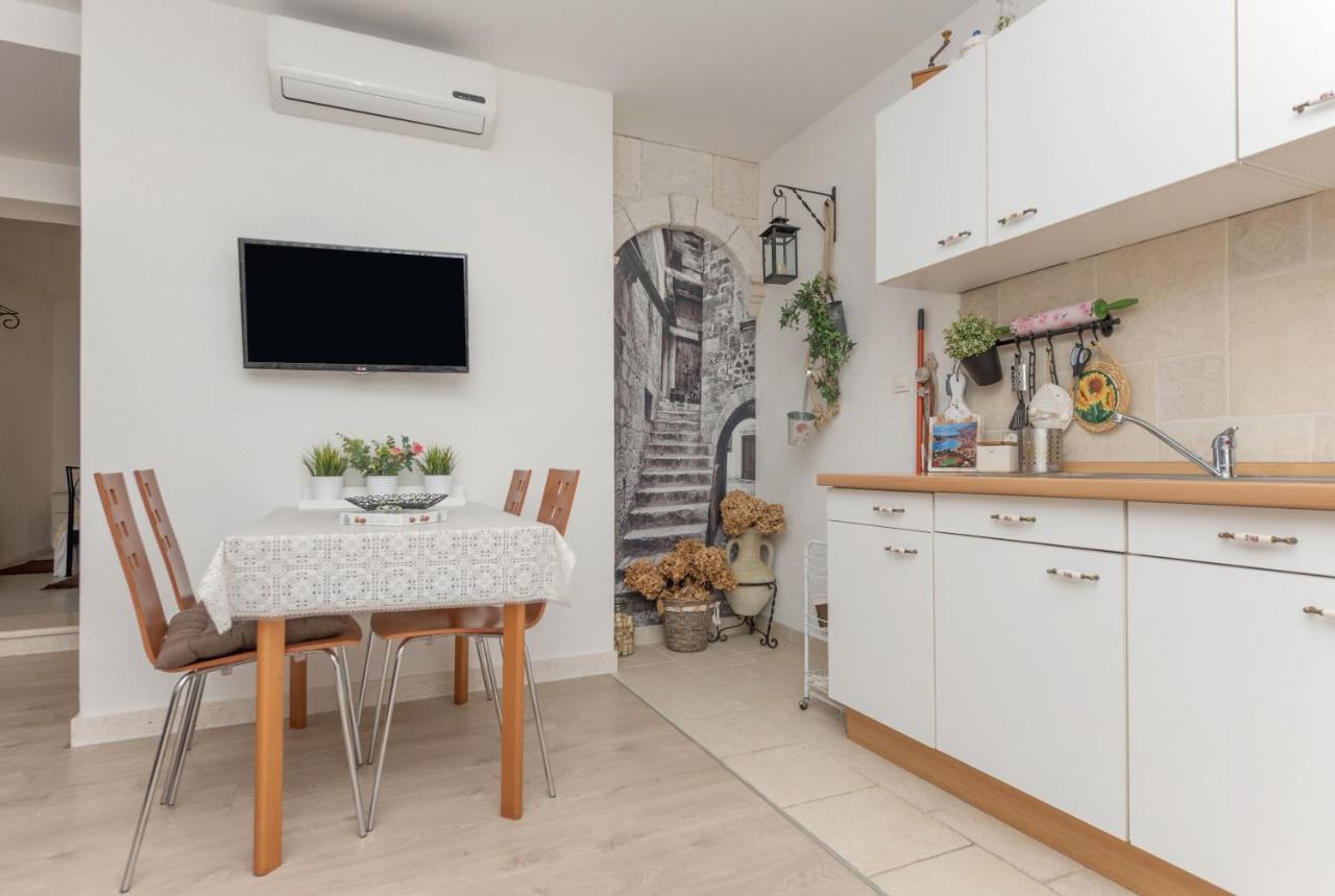Apartmani Antunovic Podgora Exteriör bild