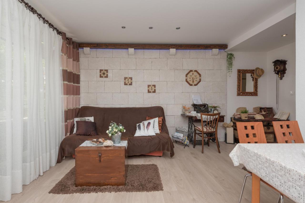 Apartmani Antunovic Podgora Exteriör bild