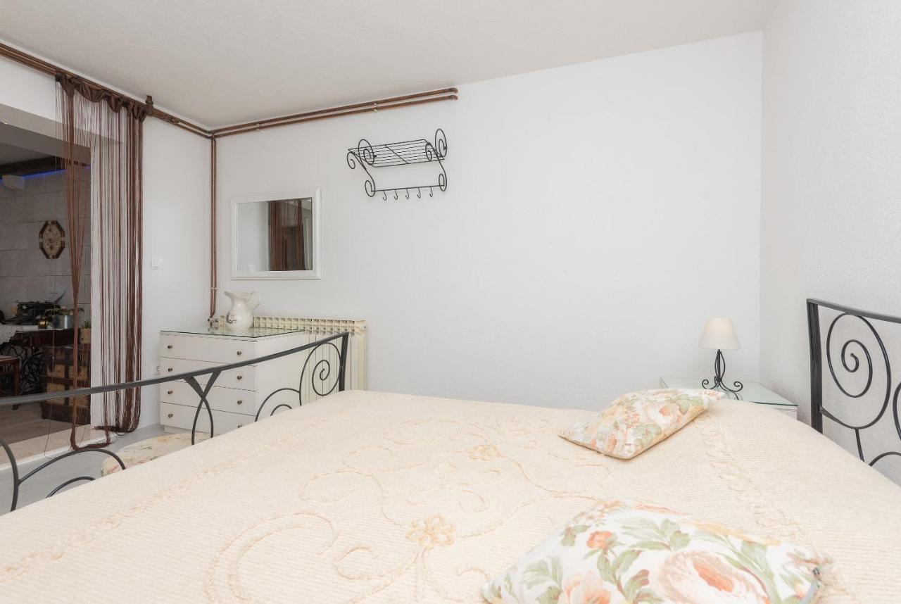 Apartmani Antunovic Podgora Exteriör bild
