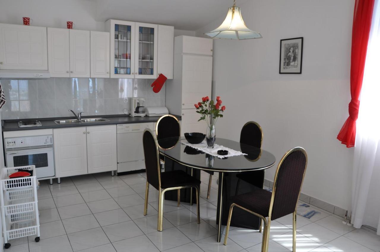 Apartmani Antunovic Podgora Exteriör bild
